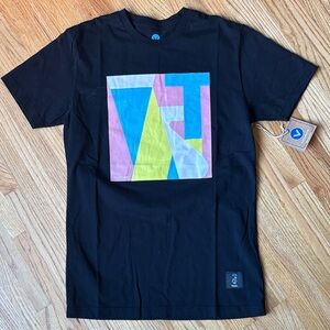 VAST LIFE small Abstract Graphic Black T-Shirt